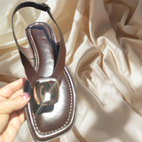 Rasteira Feminina Chique e Elegante com Detalhe Orgânico | Luxo Rosa Verão 2026